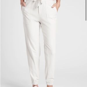 Athleta Farallon Jogger Birch Grey